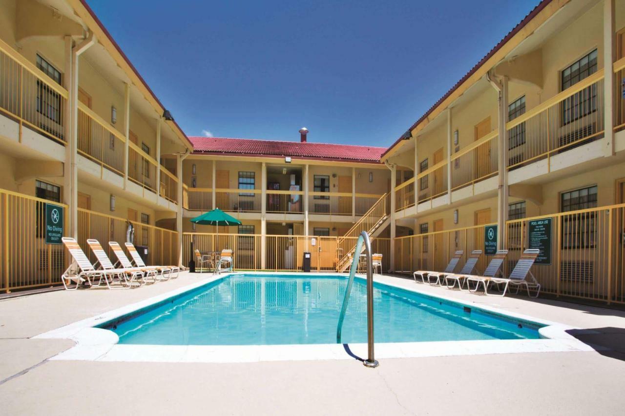 La Quinta Inn By Wyndham Baton Rouge University Area Εξωτερικό φωτογραφία