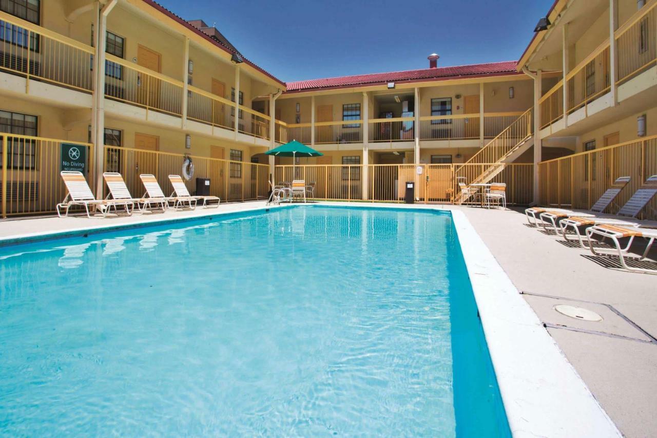 La Quinta Inn By Wyndham Baton Rouge University Area Εξωτερικό φωτογραφία